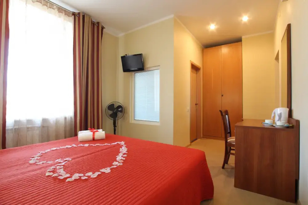 Bridal Double room (full double bed)