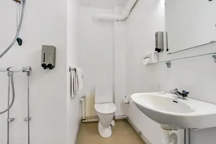 First Hotel Brommaplan - Chambres