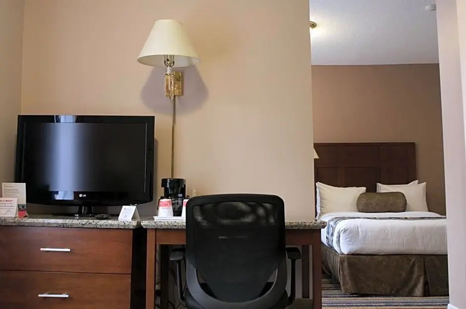 Ramada Limited Vancouver Downtown - Chambres
