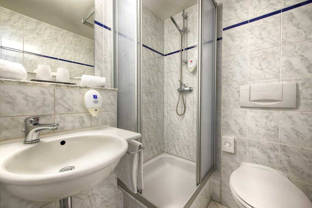Двухместный номер Comfort двуспальная кровать в Enjoy Hotel Berlin City Messe