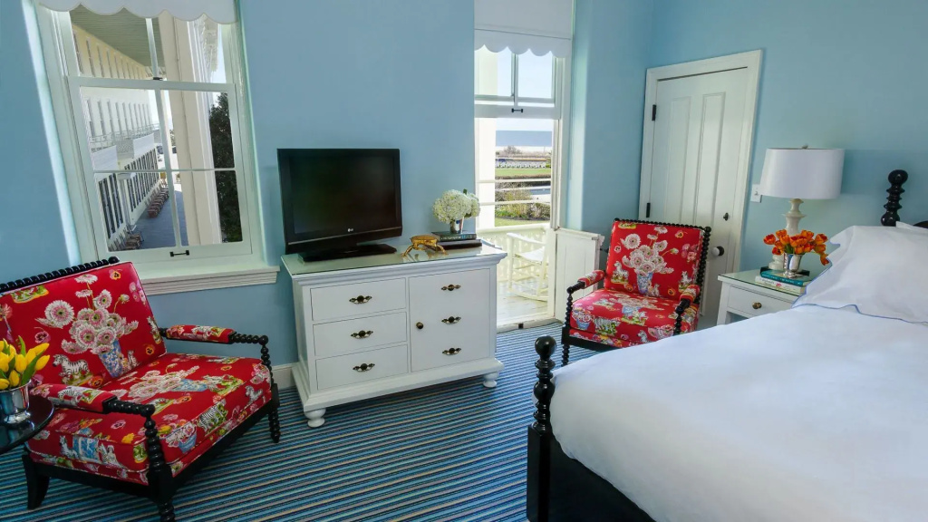 Deluxe Double room with balcony and with ocean view (full double bed)
