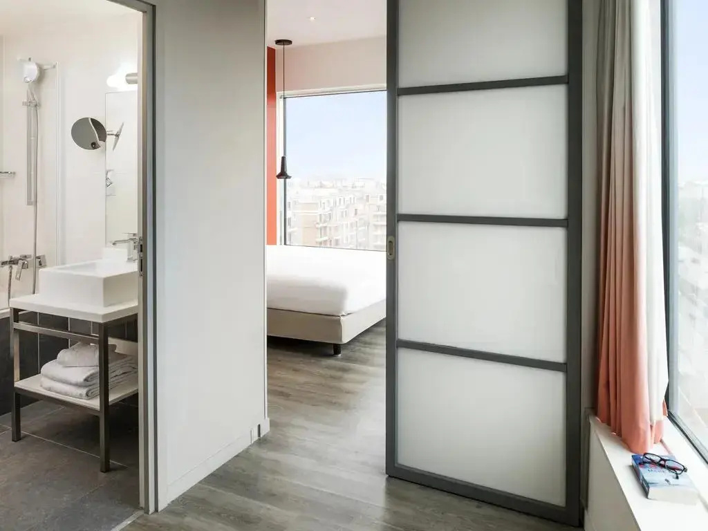 1 Bedroom Double Apartment (full double bed)
