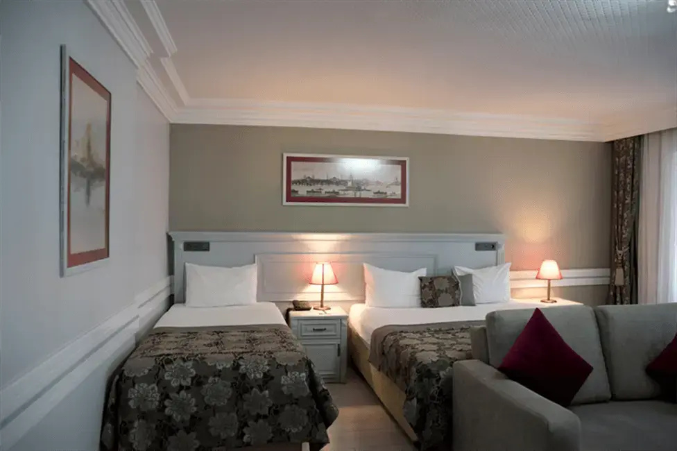 Triple Suite with balcony and with sea view