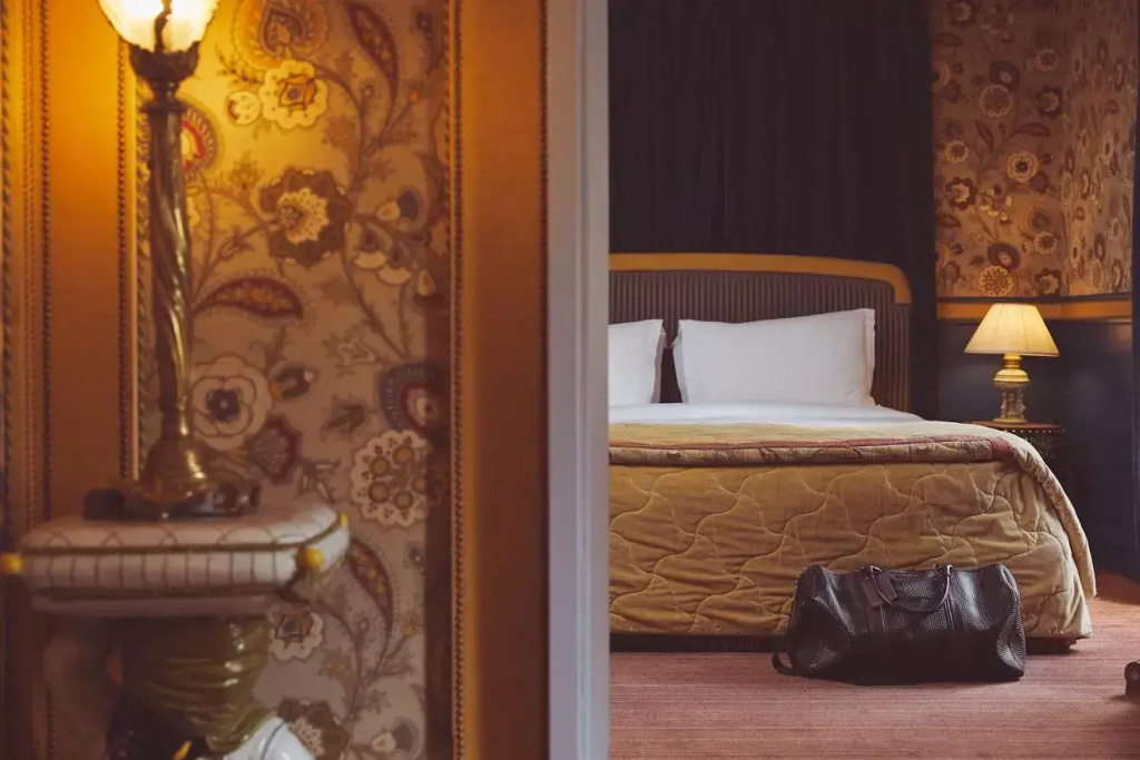 L'Hotel 57