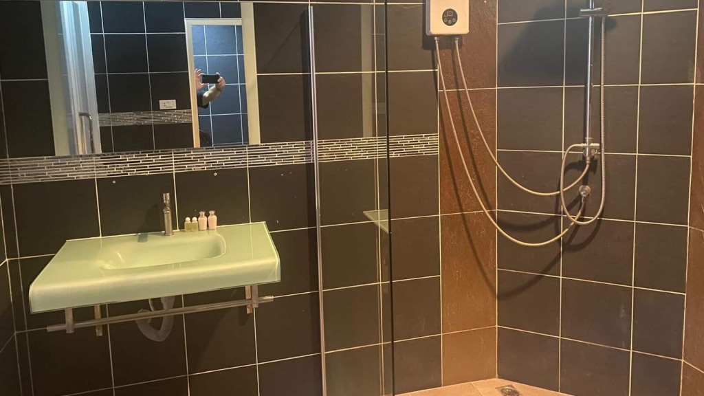 Семейный номер в Karon Studio Apartment