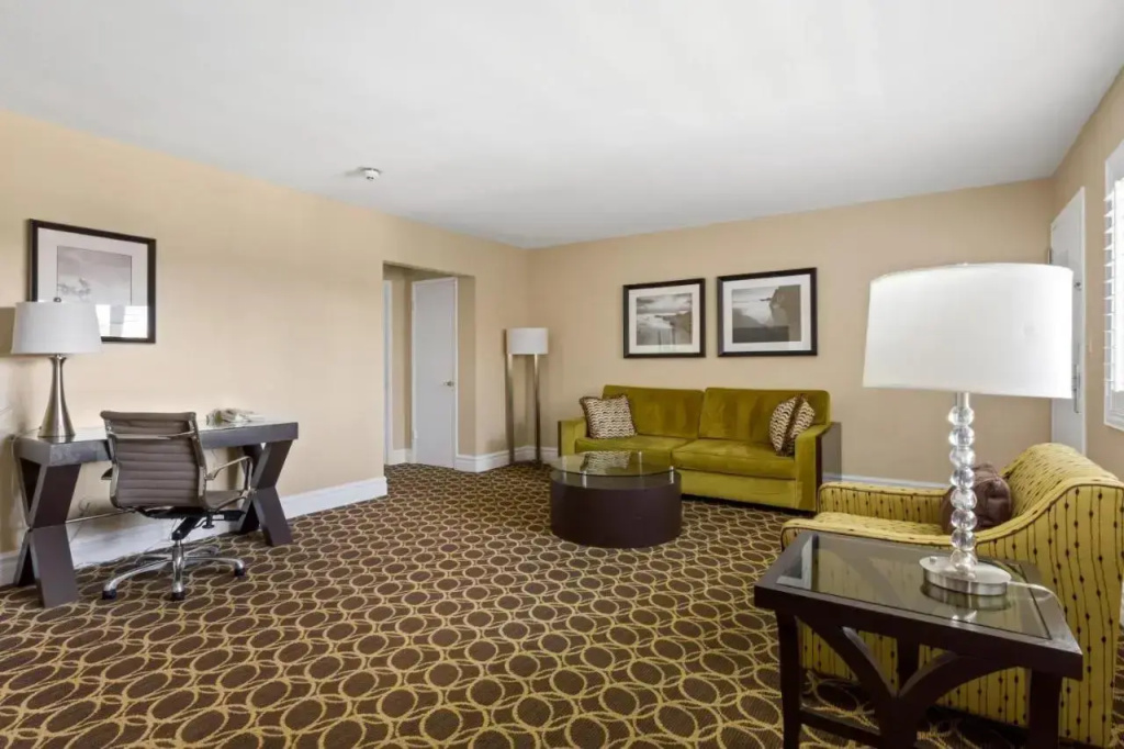 Hotel photo 26