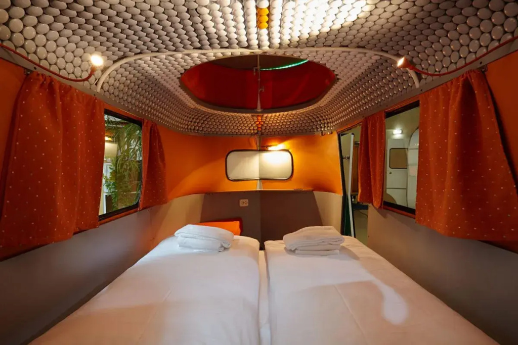 Puck (Hall No. 2) Double Caravan (full double bed)