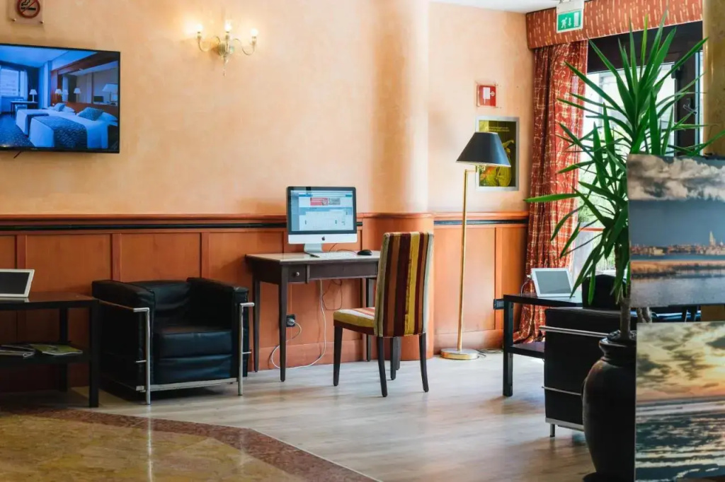 Hotel photo 39