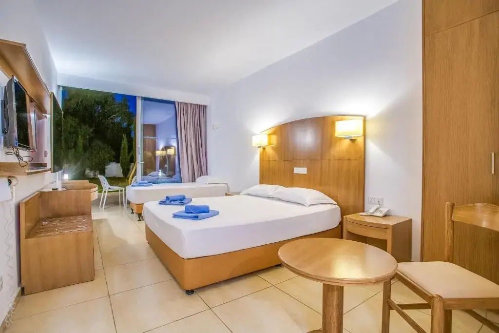 Adelais Bay Hotel - Chambres