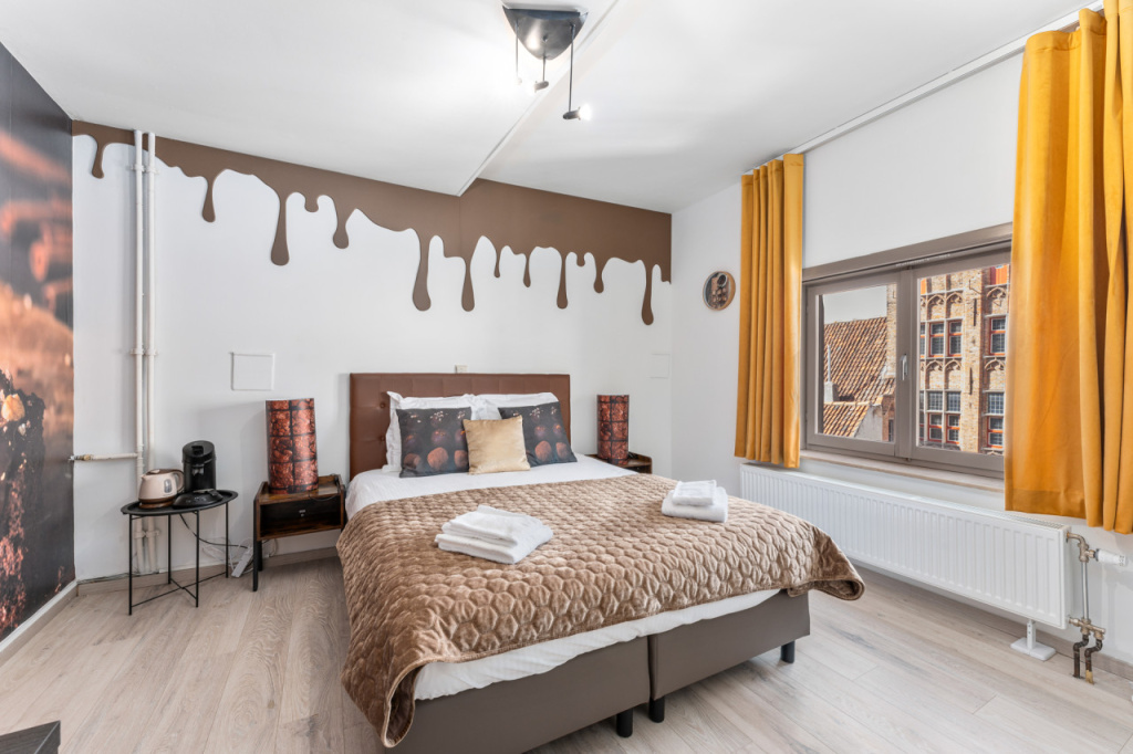 The Brownie Double room (full double bed)