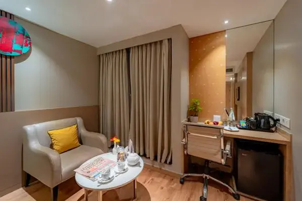 Premium Deluxe Double room (full double bed)