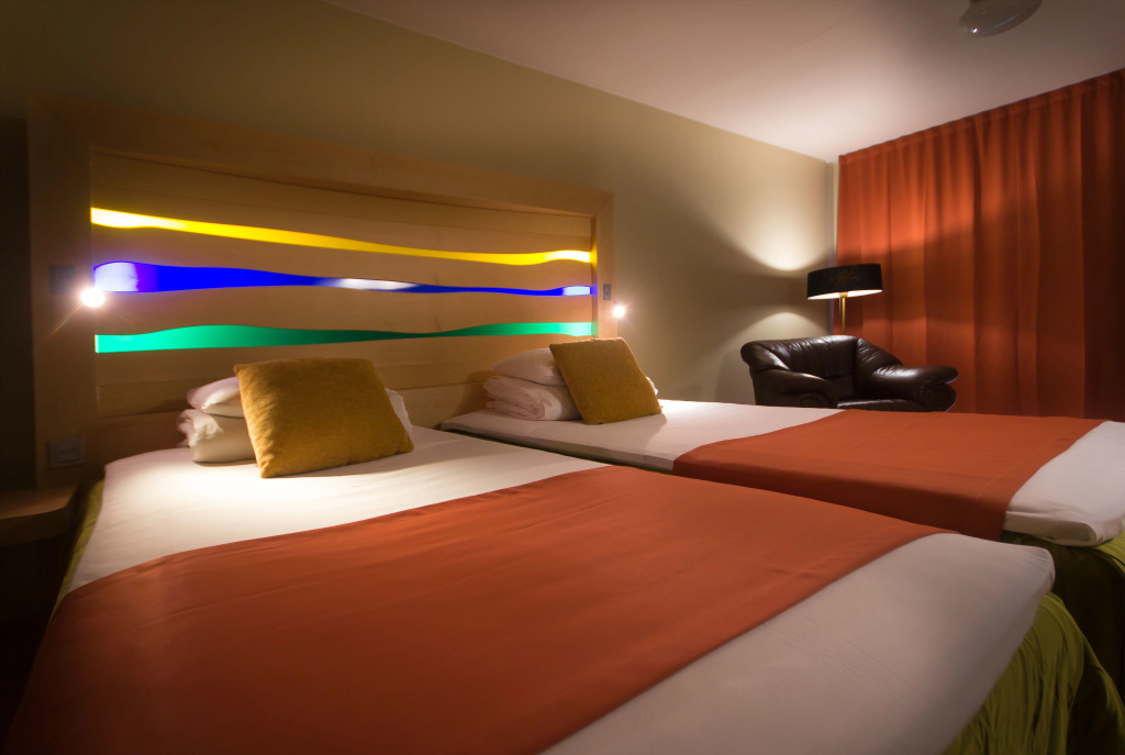 Peoleo Hotell - Chambres