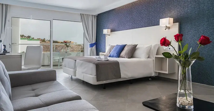 Aparthotel Esquinzo Y Monte Del Mar - Chambres