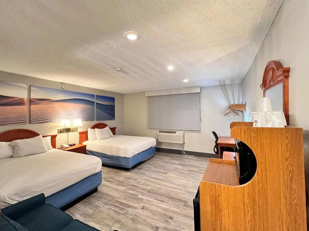 Quadruple room