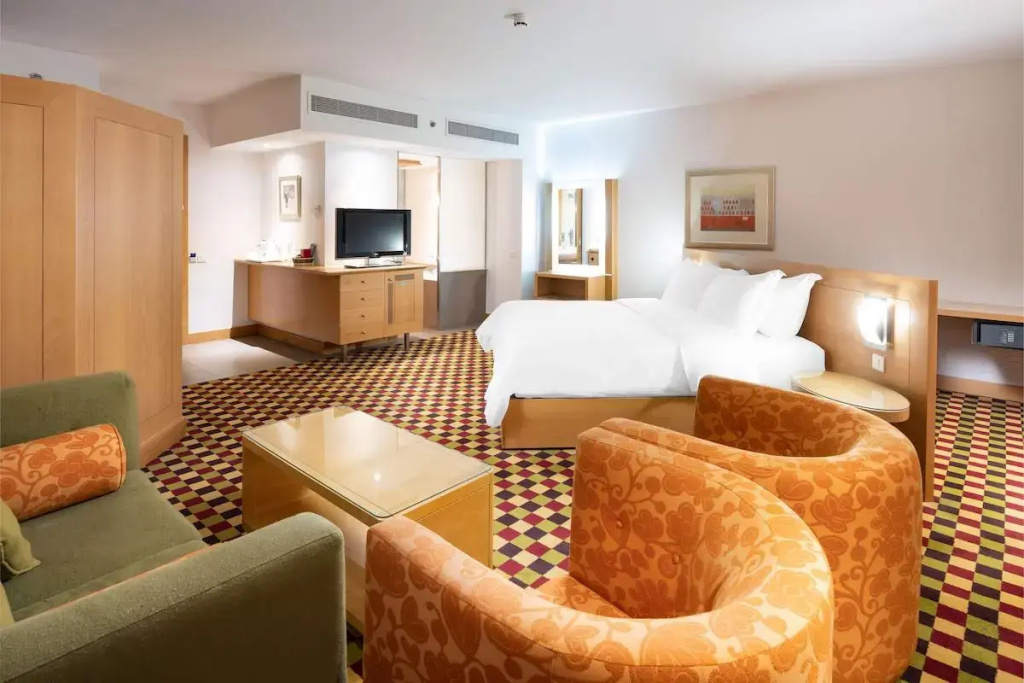 Premium Double room (full double bed)