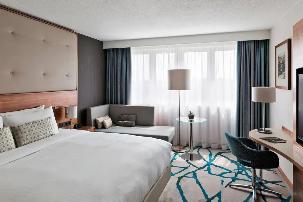 Deluxe room Historic City View