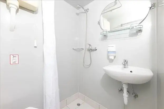 Fortuna Boat Hotel - Chambres