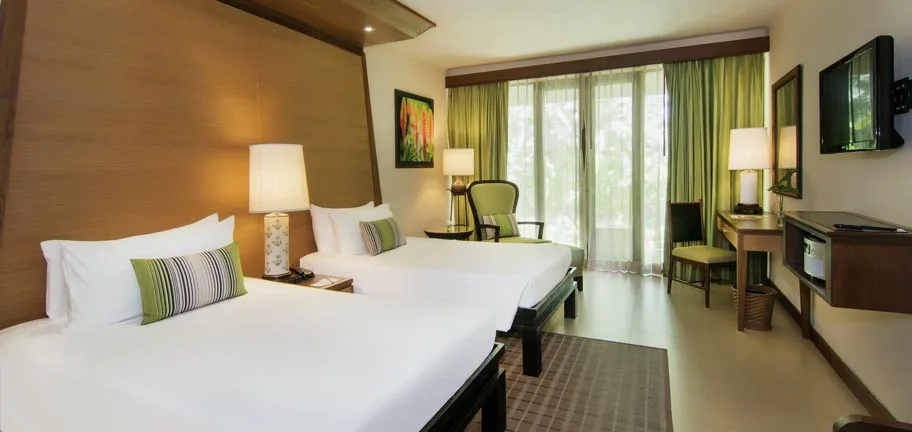 Tropical Deluxe Poolside Double room (twin beds)