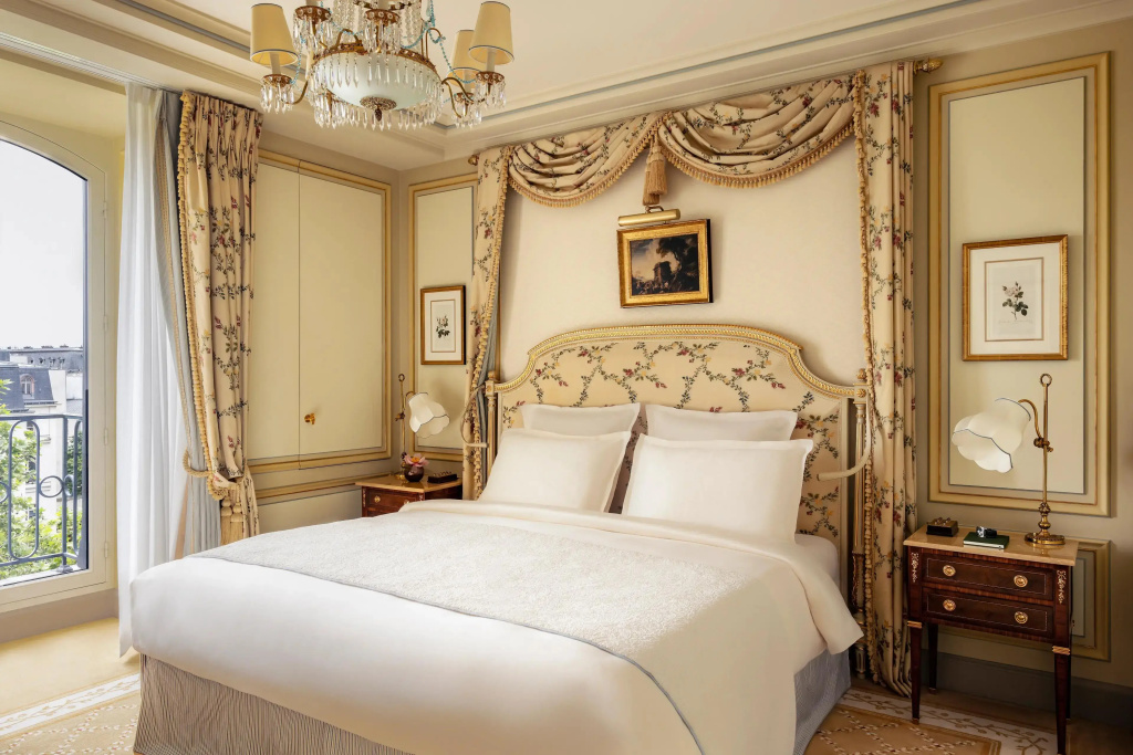 Superior Double room (full double bed)