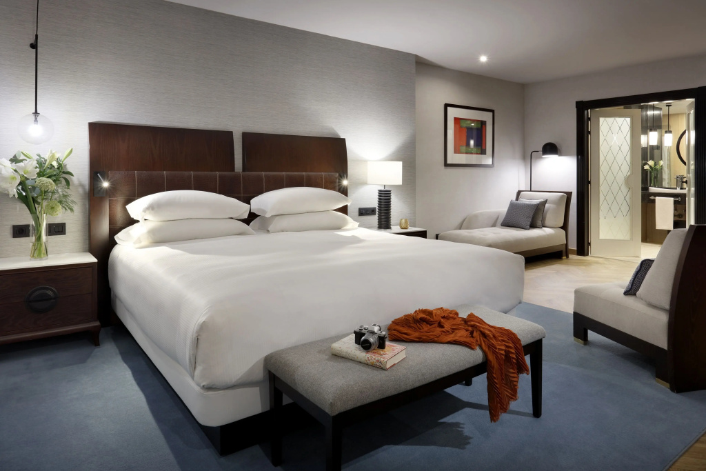Regency Double Suite (full double bed)