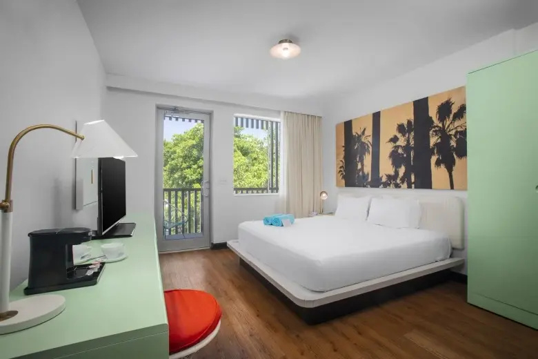 Premium Superior Double Axel (full double bed)