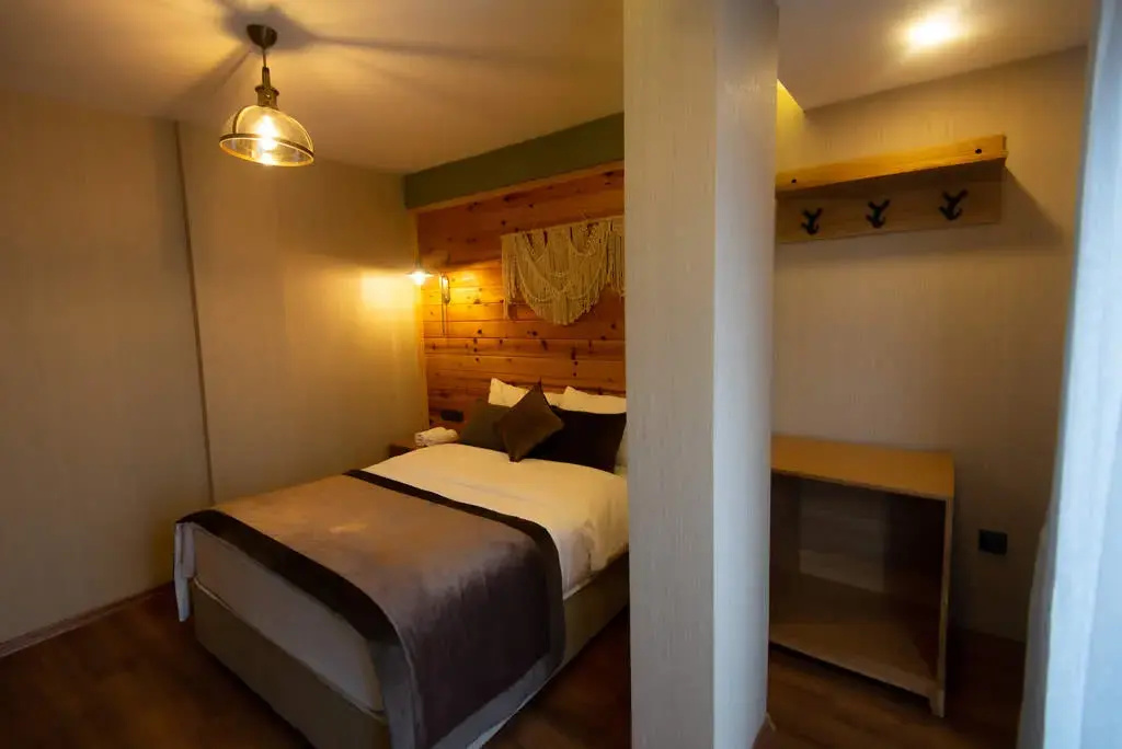 Design Double room (full double bed)