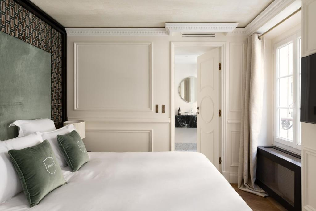 HIGHSTAY - Luxury Serviced Apartments - Place des Victoires — фото