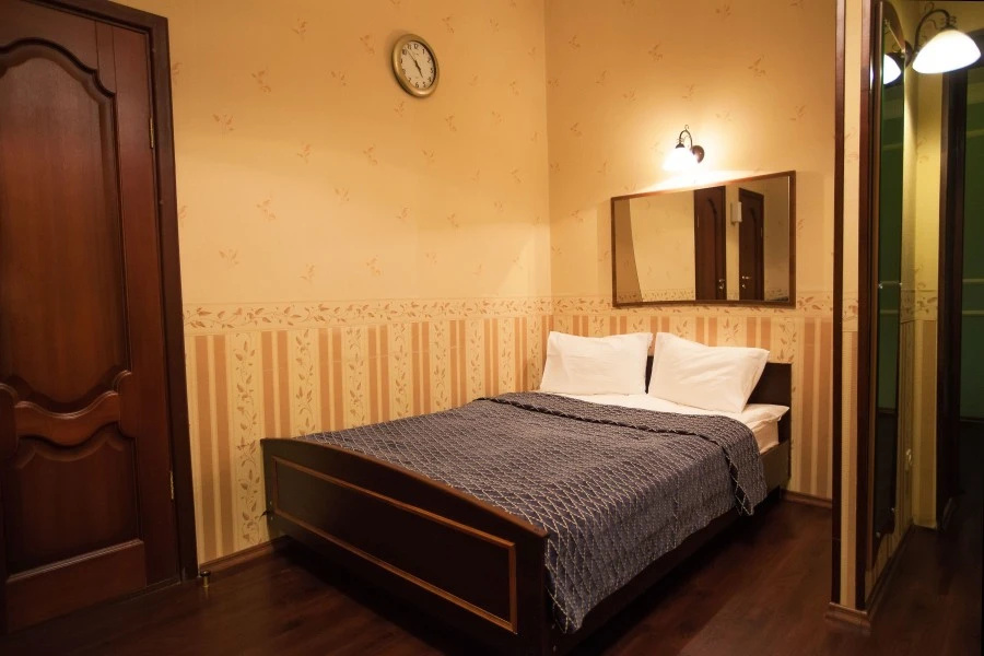 Economy (no window) Double room (full double bed)