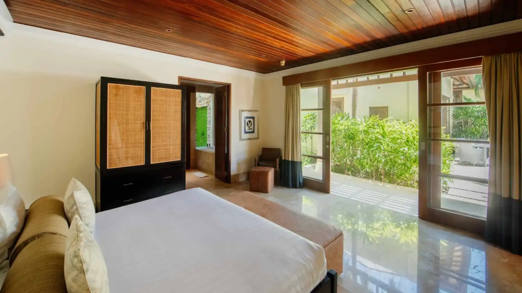 2 Bedrooms Pool Villa