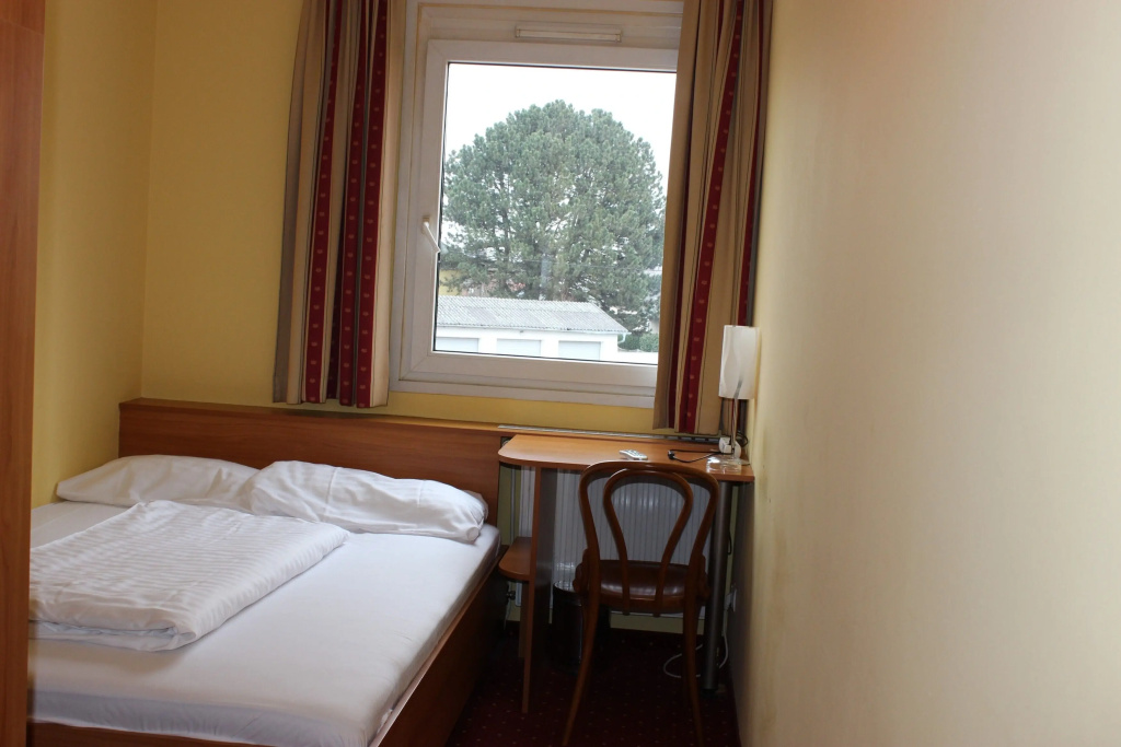 Amedia Express Sattledt a Trademark by Wyndham - Chambres
