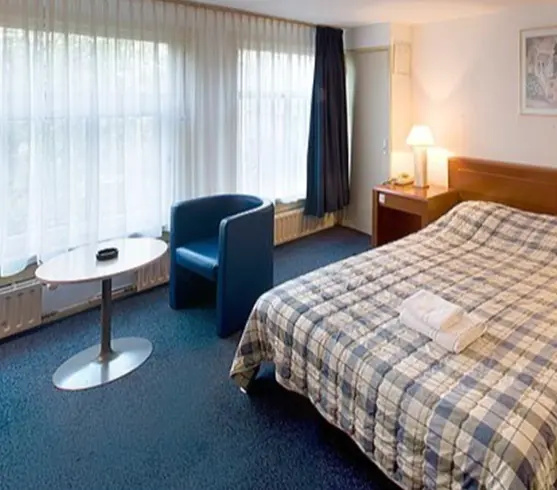 Hotel Prins Hendrik - Chambres
