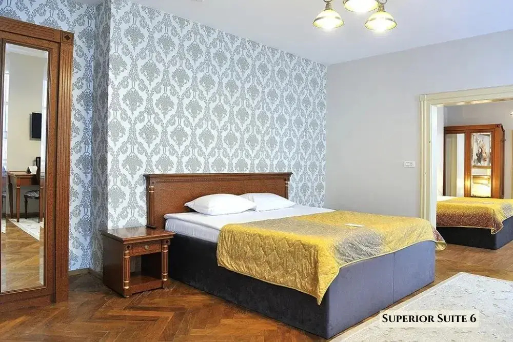 Superior Double Suite (full double bed)