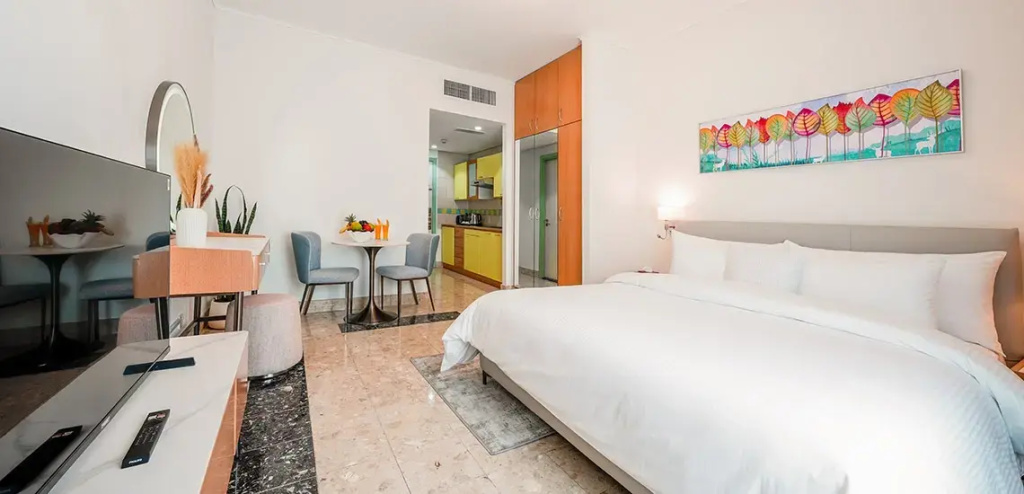 Club Double room (full double bed)