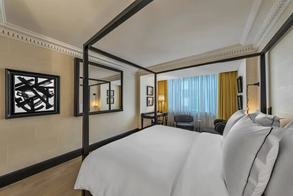 Hôtel de Berri Champs-Élysées, a Luxury Collection Hotel 41