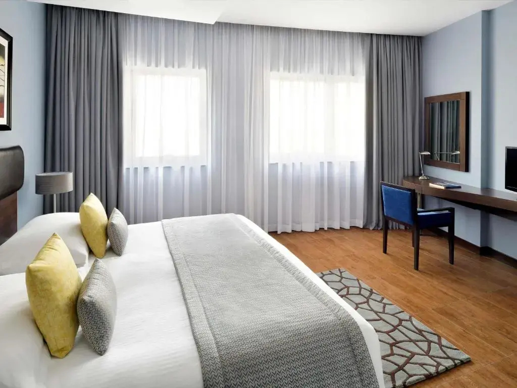 Movenpick Hotel Apartments Al Mamzar Dubai — фото