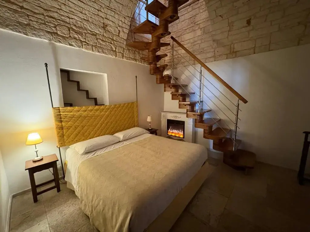 Double Maisonette (full double bed)