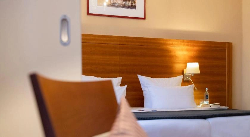 Double Suite (twin beds)