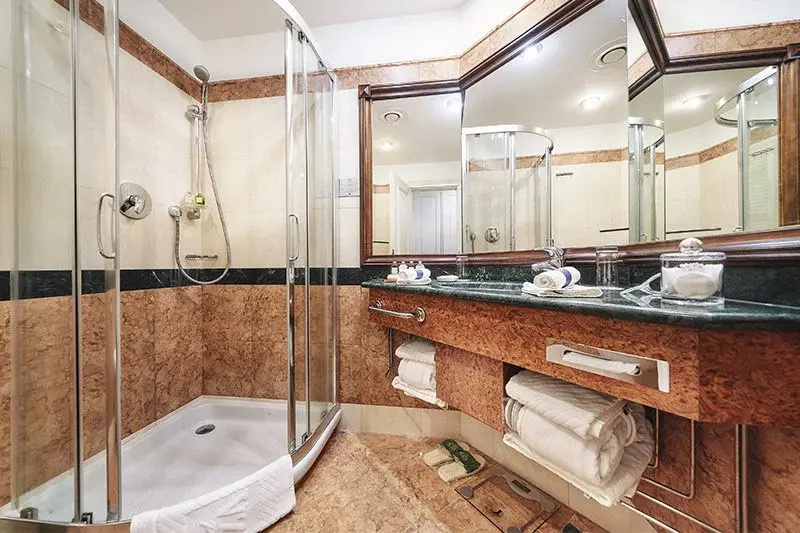 CARLSBAD PLAZA Medical Spa & Wellness hotel - Chambres