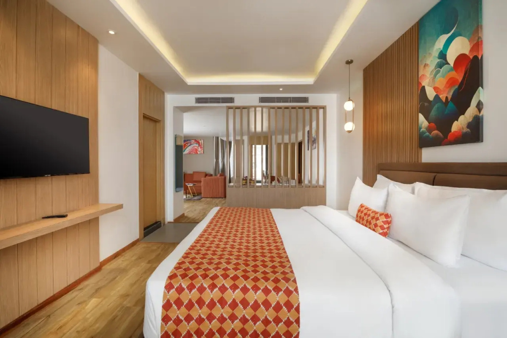 Amantaran Double Suite with balcony and with courtyard view (full double bed)