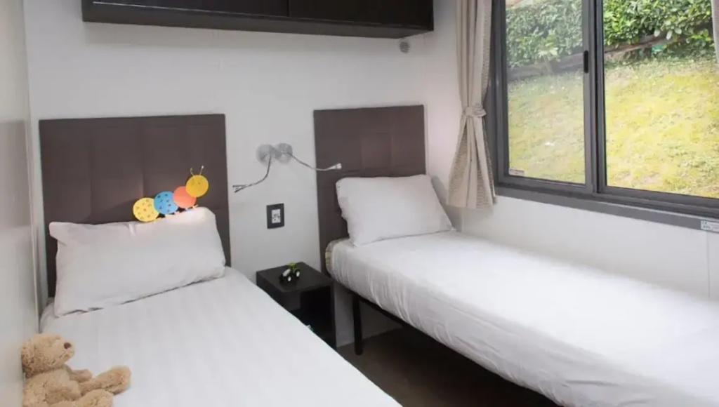 Agapanthus Mobile Home