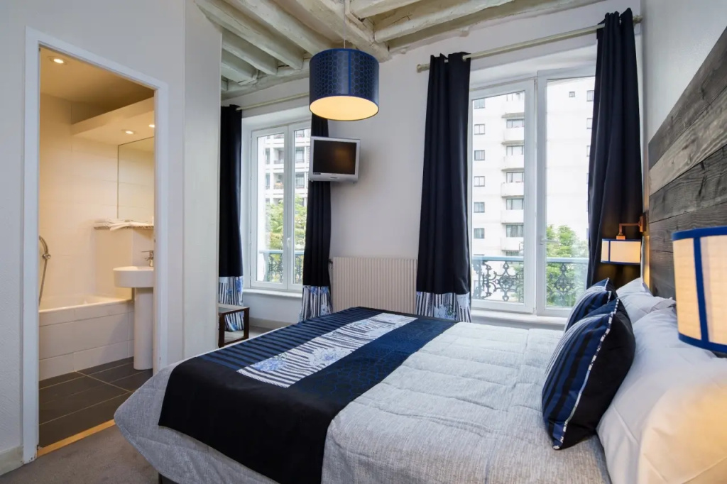 Classic Double room (twin beds)