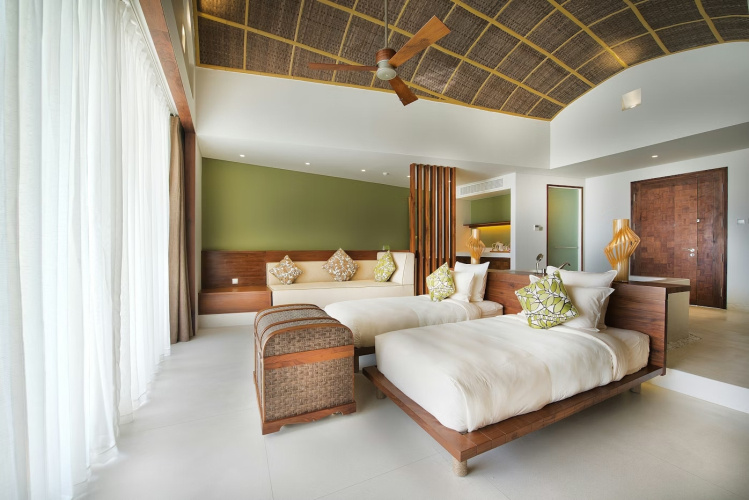 Premium Deluxe Double room with ocean view (twin beds)
