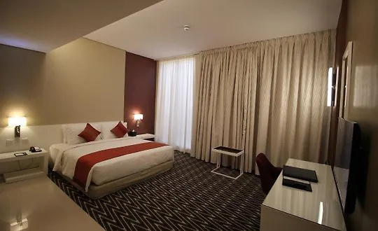 Premier Double room with view (full double bed)