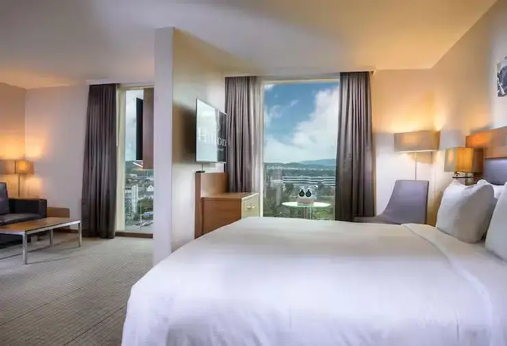 Hilton Zurich Airport - Chambres