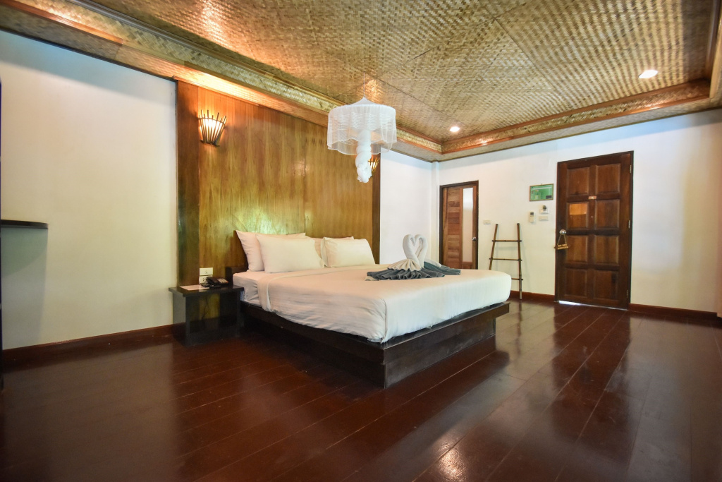 Superior Double Garden Loft (full double bed)