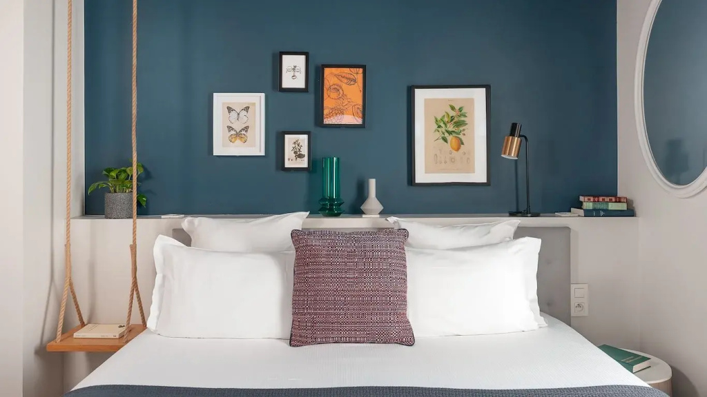Terrace Double Suite with view (full double bed)