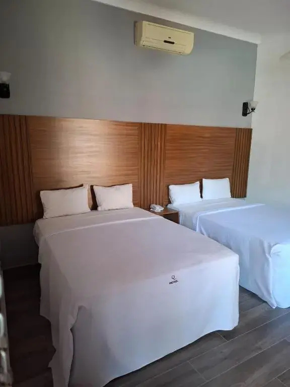Hotel Aquiles - Chambres