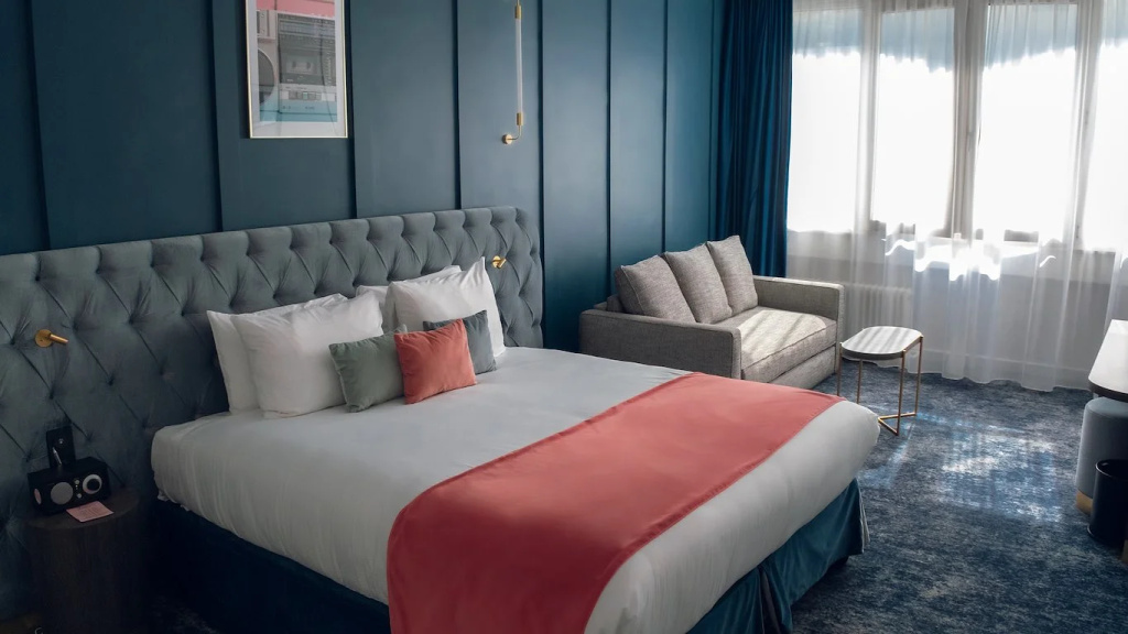 Pley Hotel 75