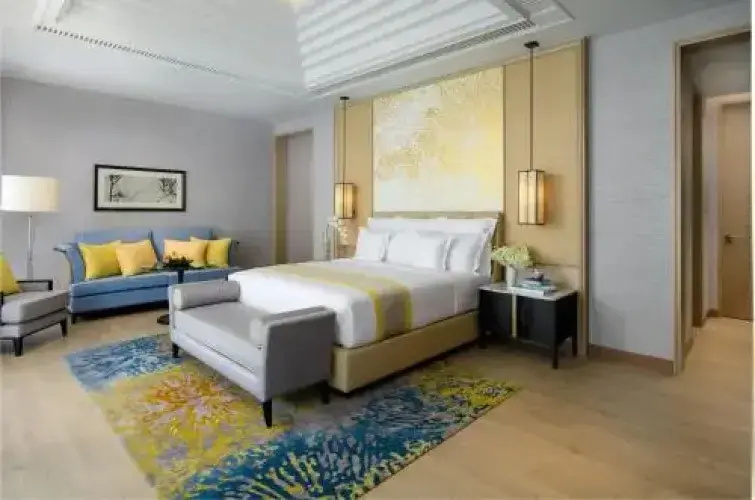 Lagoon Pool Access Double Villa Club Lounge Access (full double bed)