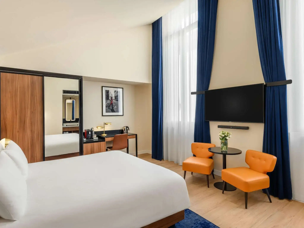Premium Double room (full double bed)